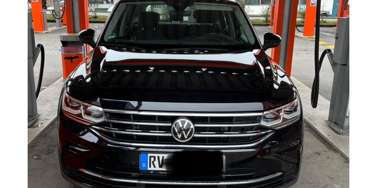 VW Tiguan 75.000 km 25.700 &euro; Mochenwangen 88284