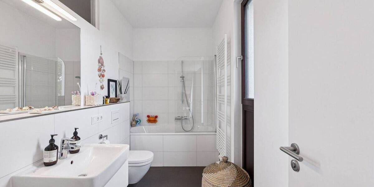 Etagenwohnung Berlin Lichtenberg - 3 Zimmer, 83 m&sup2;, 569.000&euro; | Angebot:26696162