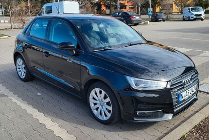 Audi A1 89.500 km 13.300 &euro; Fürth 90765