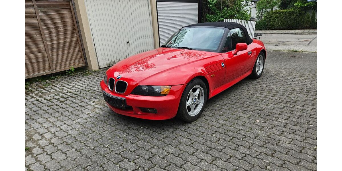 BMW Z3 49.900 km 16.999 € München 81245