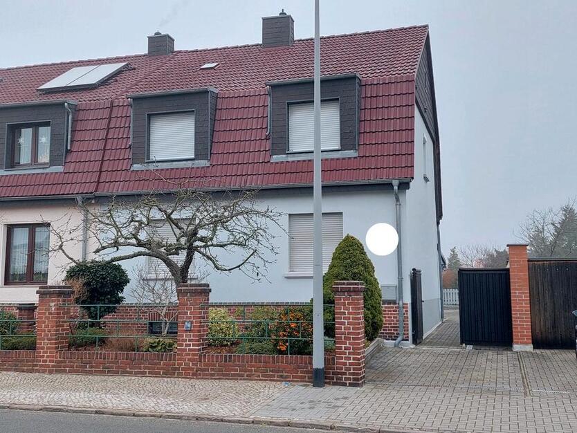 Doppelhaushälfte in Dessau-Törten