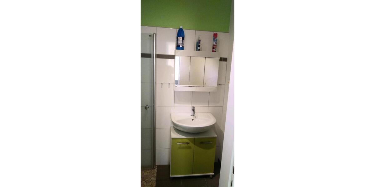 Neu ausgebaute Altagsgerechte 3 Raum Wohnung 3 zimmer