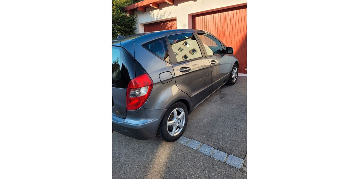 Mercedes-Benz A 160 122.500 km 4.400 &euro; Bad Grönenbach 87730