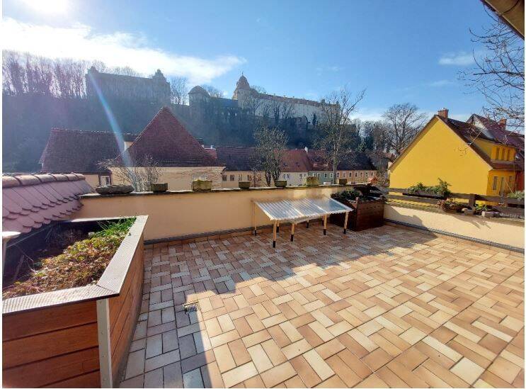 Einfamilienhaus Pirna - 6 Zimmer, 187 m&sup2;, 1.650&euro; | Angebot:26476154