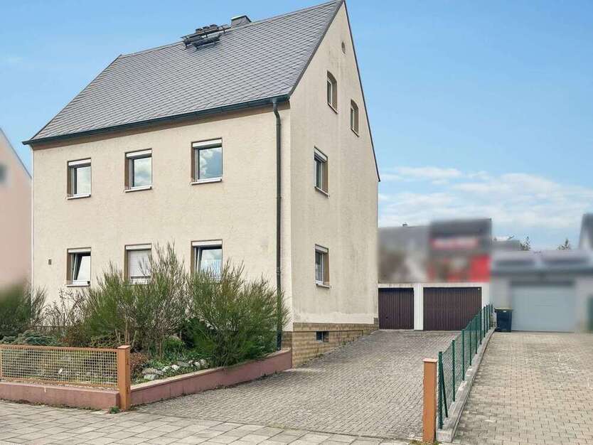 Haus zum Kaufen in Hof 179.900 € 106 m²