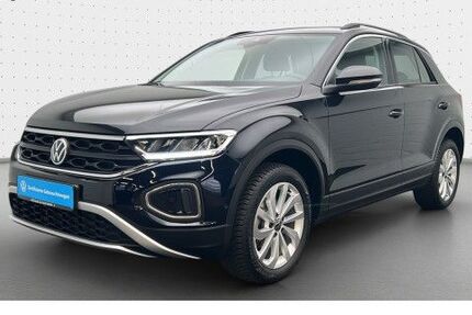 VW T-Roc 17.740 km 26.480 &euro; Eschborn 65760