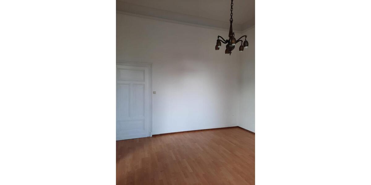 Erdgeschoßwohnung Aachen Aachen-Mitte - 2.5 Zimmer, 90 m&sup2;, 1.000&euro; | Angebot:25920042