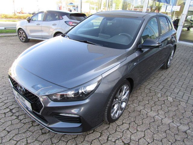 Hyundai i30 33.044 km 20.950 &euro; Bad Oeynhausen 32547
