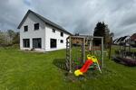 Einfamilienhaus Lauenau - 5.5 Zimmer, 165 m&sup2;, 2.150&euro; | Angebot:26409722