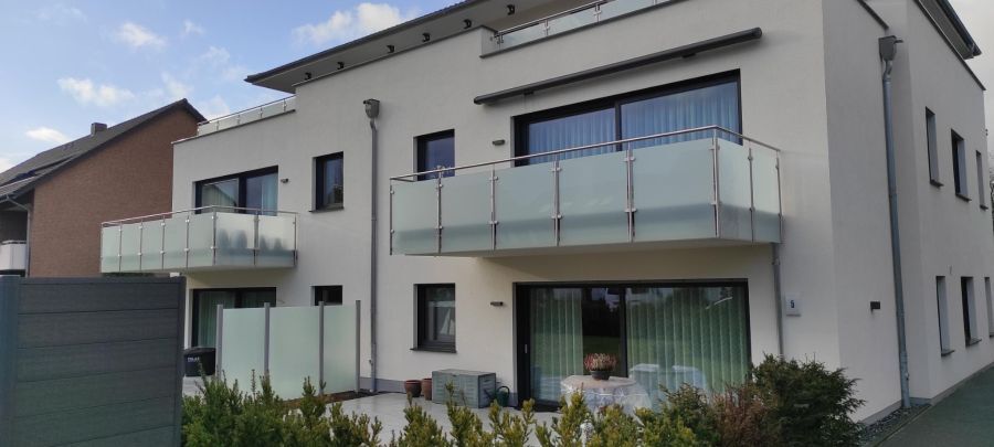 Exklusives Penthouse mit 4 Zimmern und Dachterrasse in Bad Oeynhausen - Einfamilienhaus Bad Oeynhausen | Angebot:25908490
