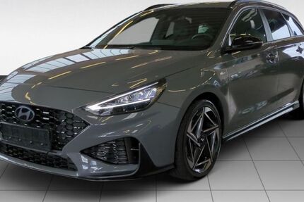 Hyundai i30 14.992 km 27.490 € Cuxhaven 27472