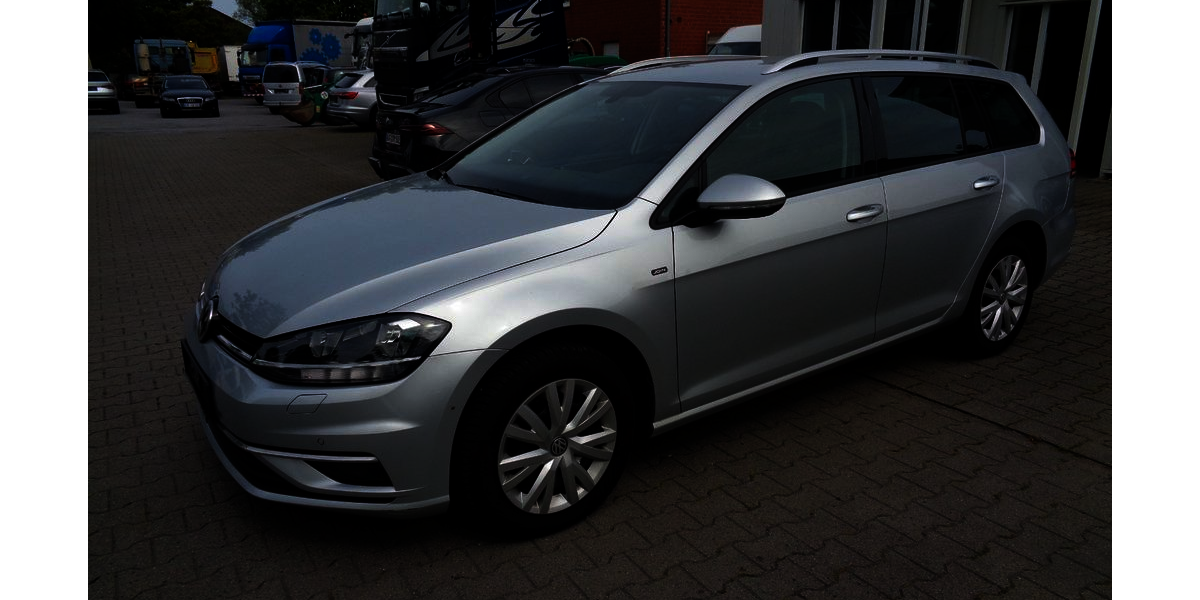VW Golf 138.611 km 14.161 &euro; Warendorf 48231