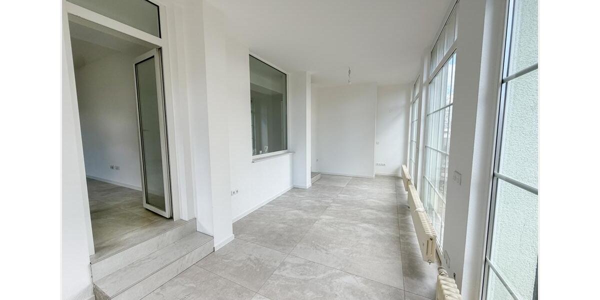 Etagenwohnung Mücke - 3.5 Zimmer, 110 m&sup2;, 1.100&euro; | Angebot:26233627