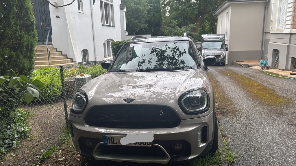 Mini Countryman S (Cooper) 72.164 km 27.900 &euro; Lübeck 23568