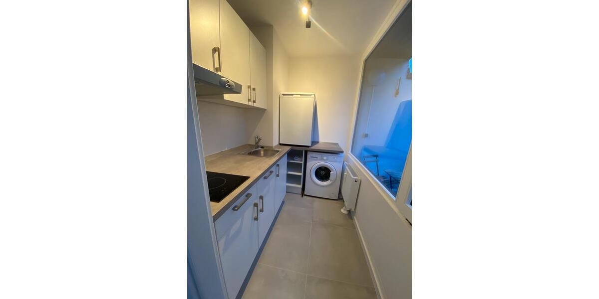 Etagenwohnung Ludwigshafen am Rhein Parkinsel - 1 Zimmer, 27 m&sup2;, 570&euro; | Angebot:26012724