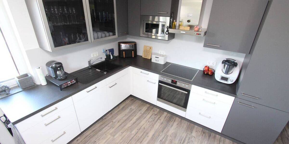 Etagenwohnung Landshut West - 2 Zimmer, 82 m&sup2;, 1.020&euro; | Angebot:26779627