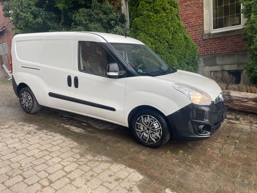 Opel Combo 145.000 km 6.600 € Munster 48165