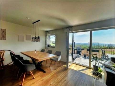 Wohnung zum Mieten in Moosthenning 1.300 € 98.87 m²