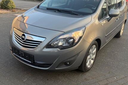 Opel Meriva 170.000 km 4.299 &euro; Paderborn 33100