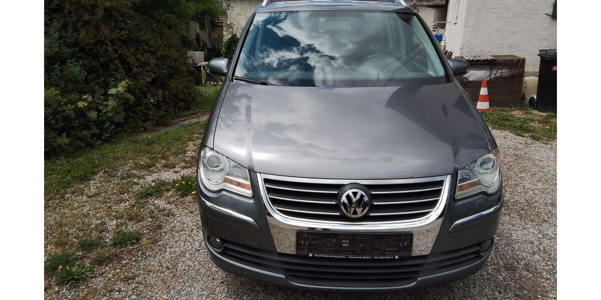 VW Touran 184.528 km 3.850 &euro; Germering 82110
