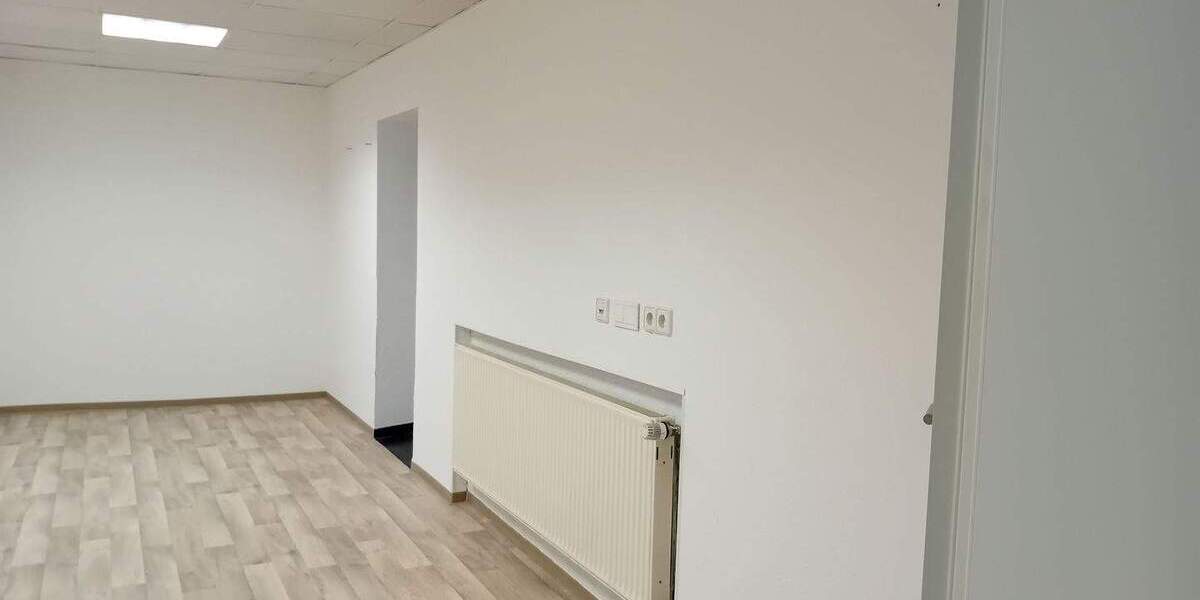 Gewerbeobjekt Schorndorf - 1 Zimmer, 40 m&sup2;, 340&euro; | Angebot:24790590