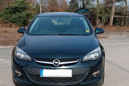 Opel Astra 227.844 km 4.600 &euro; Hamburg 21037