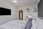 *** Lichtdurchflutete Dachgeschoßwohnung mit zwei sonnigen Dachterrassen in Top-Lage ***