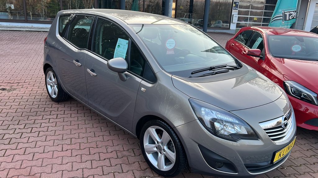 Opel Meriva 73.560 km 6.990 &euro; Aue 08280