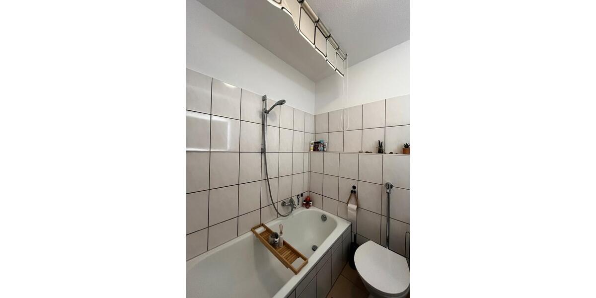 Dachgeschoßwohnung Kirchweidach - 2.5 Zimmer, 55 m&sup2;, 190.000&euro; | Angebot:25154265