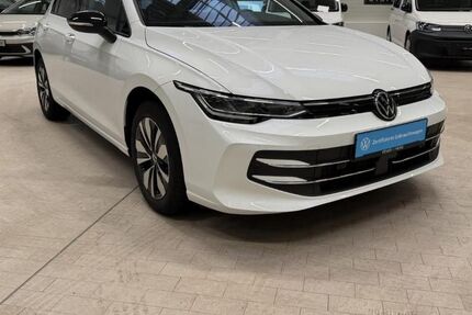 VW Golf 9.624 km 25.430 &euro; Dessau-Roßlau 06842