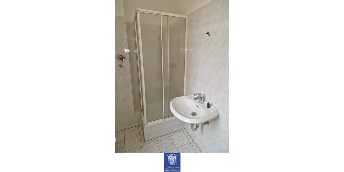 Etagenwohnung Dresden Striesen-Ost - 2 Zimmer, 60 m&sup2;, 575&euro; | Angebot:26835563