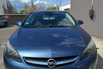 Opel Astra 137.000 km 5.200 &euro; Maintal 63477