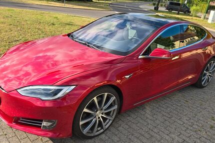 Tesla Model S 181.079 km 20.500 &euro; schönhausen 39524