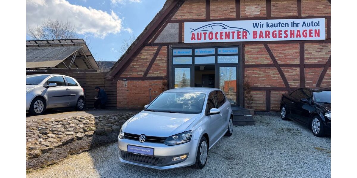 VW Polo 141.000 km 7.799 &euro; Bargeshagen 18211