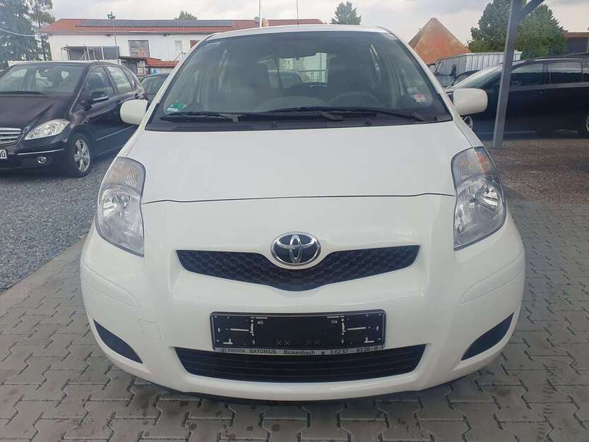 Yaris