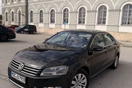 VW Passat 296.000 km 4.490 &euro; München 81669