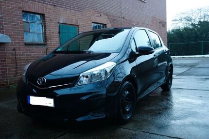 Toyota Yaris 173.717 km 4.990 &euro; Petershagen 32469