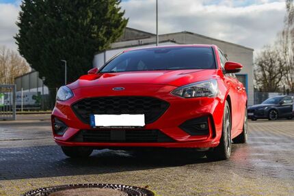 Ford Focus 88.000 km 12.900 &euro; Urmitz 56220