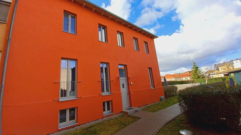 Reihenhaus Rathenow - 3 Zimmer, 84 m&sup2;, 990&euro; | Angebot:26008528