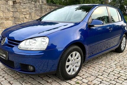VW Golf 168.000 km 2.499 € Estenfeld 97230