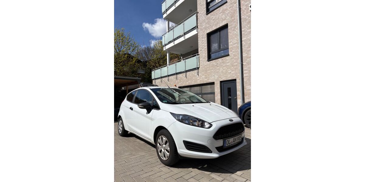 Ford Fiesta 79.692 km 4.990 &euro; Oldenburg 26123