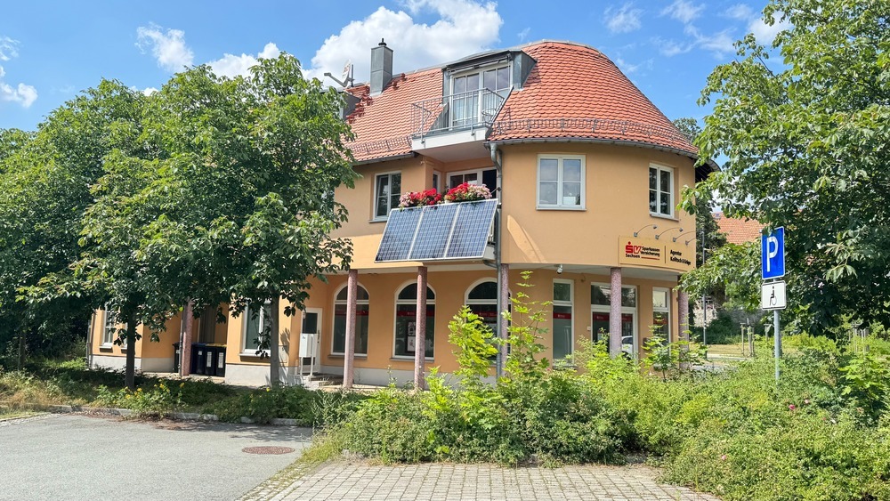 Mehrfamilienhaus mit 4 Wohnungen + 2 Gewerbeeinheiten - Einfamilienhaus Großenhain | Angebot:26539655