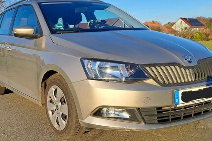 Skoda Fabia 81.000 km 9.500 &euro; Celle 29227