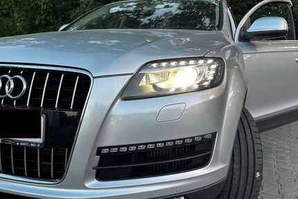 Audi Q7 208.000 km 17.700 &euro; Nürnberg 90431