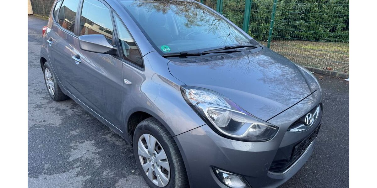 Hyundai ix20 110.000 km 6.200 &euro; Gelsenkirchen 45891