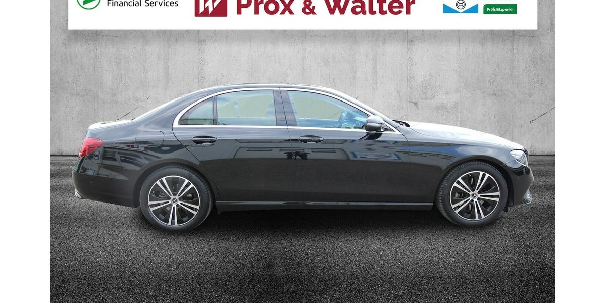 Mercedes-Benz E 220 d Avantgarde NAVI+LED+KAMERA+STANDHEIZUNG 36.458 km 38.500 &euro; Hagenow 19230
