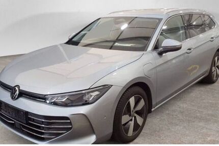 VW Passat Variant 25.711 km 34.990 &euro; Detmold 32756
