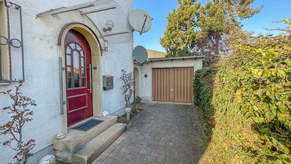 Einfamilienhaus Neuwied - 6 Zimmer, 129 m&sup2;, 1.300&euro; | Angebot:25984579