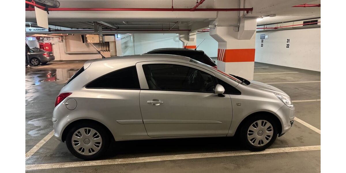 Opel Corsa 230.000 km 1.100 &euro; Nürnberg 90443