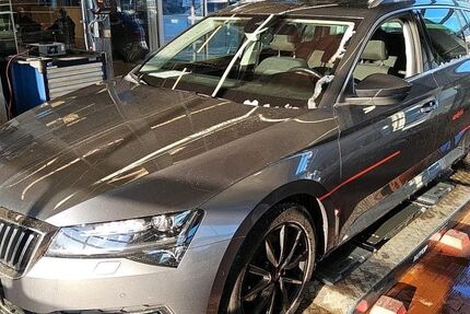 Skoda Superb 134.000 km 22.970 &euro; Helmstedt 38350